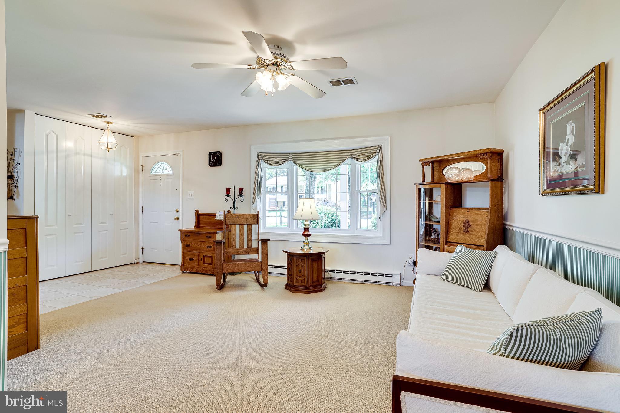 306 South Harrison Road Sterling, VA 20164 - Photo 12 of 67 Gallery Image 12
