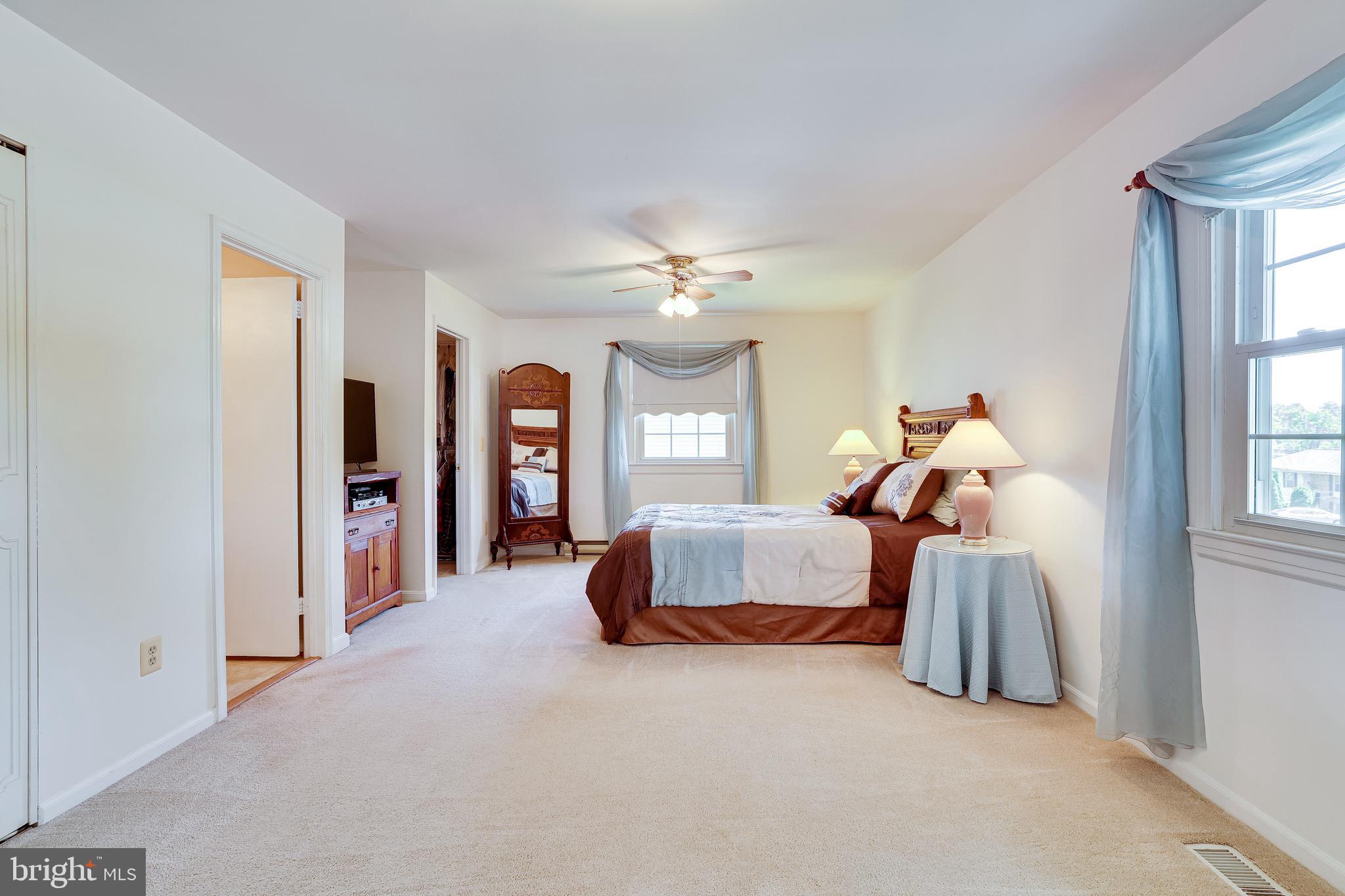 306 South Harrison Road Sterling, VA 20164 - Photo 30 of 67 Gallery Image 30