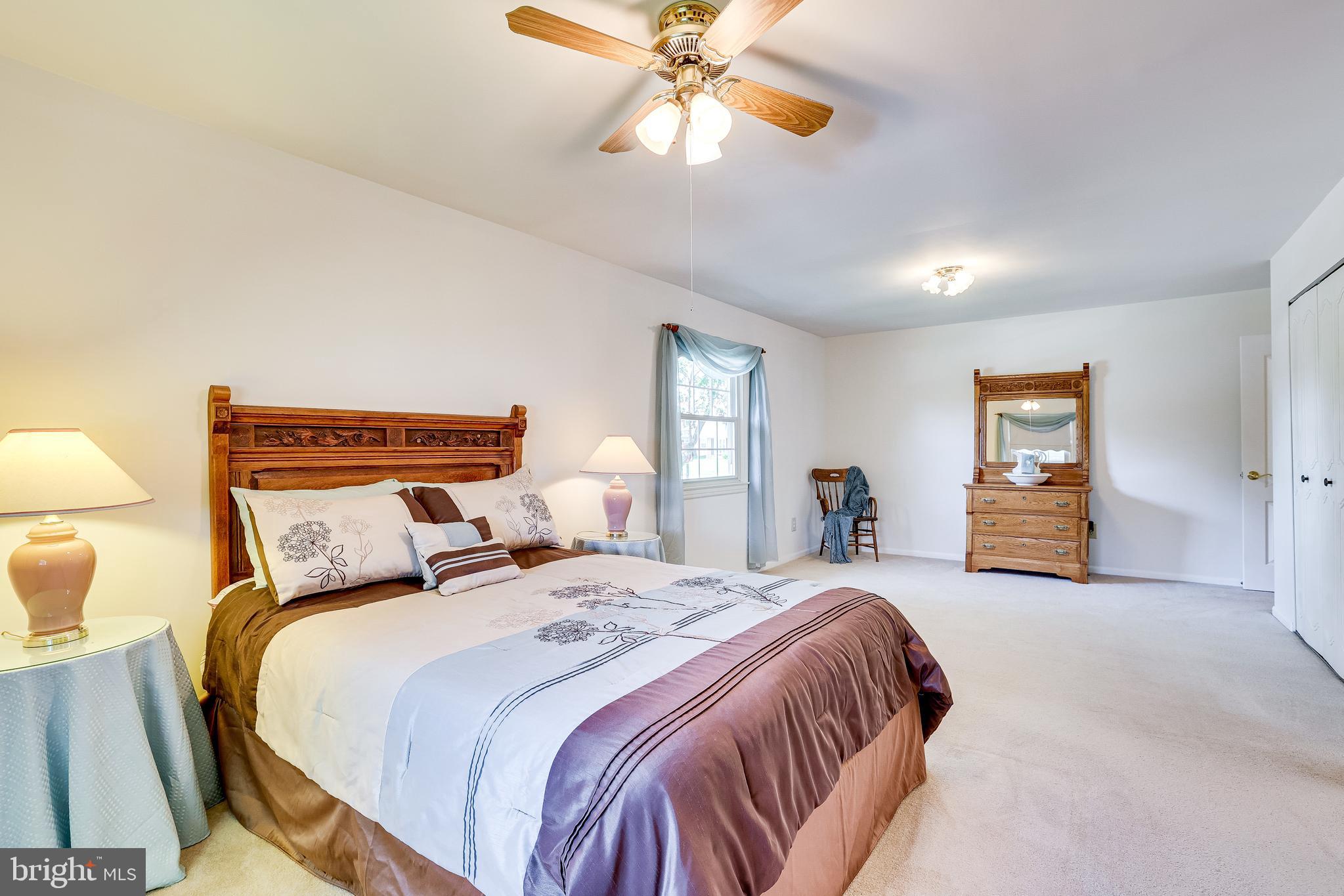 306 South Harrison Road Sterling, VA 20164 - Photo 31 of 67 Gallery Image 31