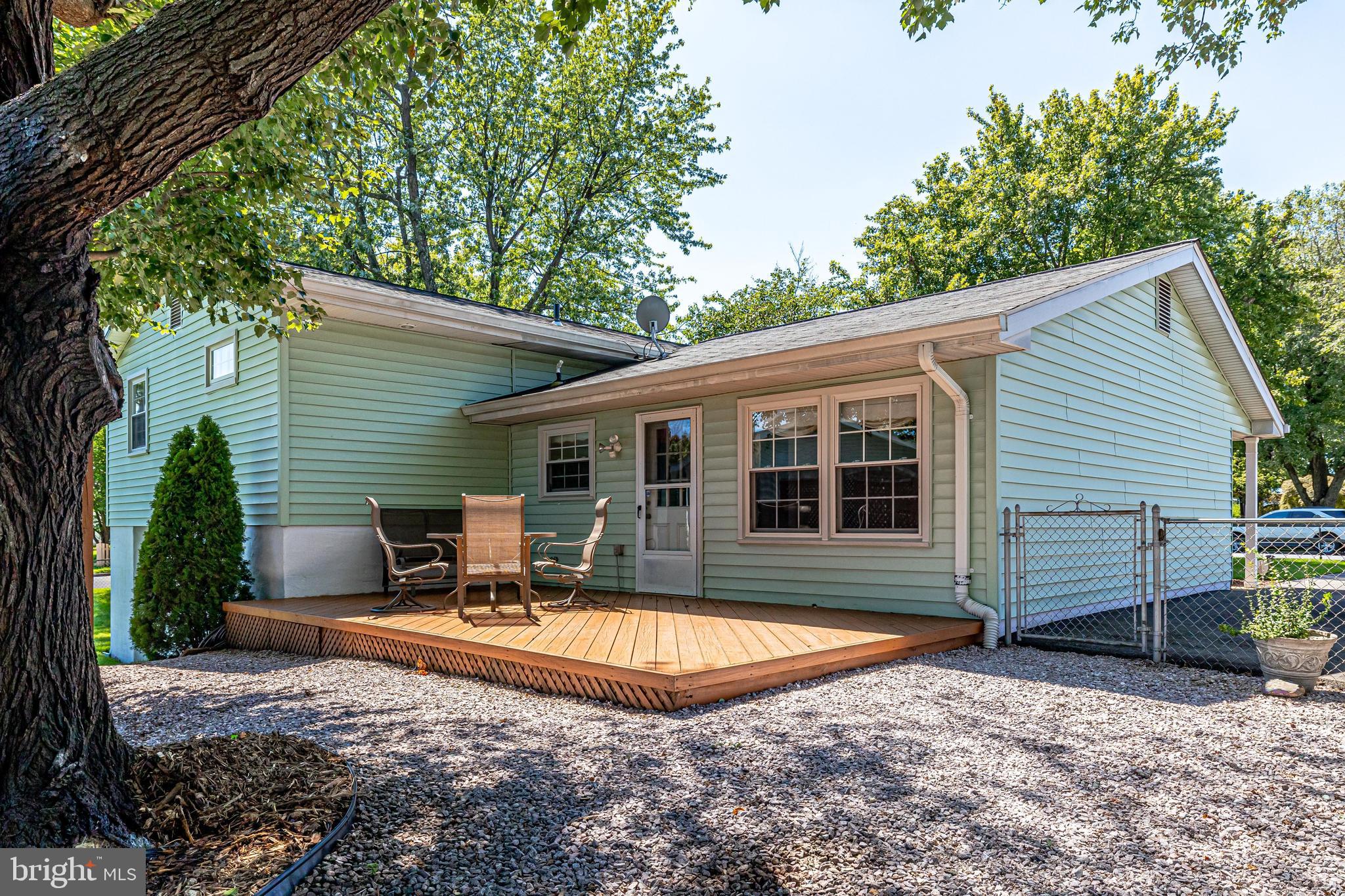 306 South Harrison Road Sterling, VA 20164 - Photo 58 of 67 Gallery Image 58