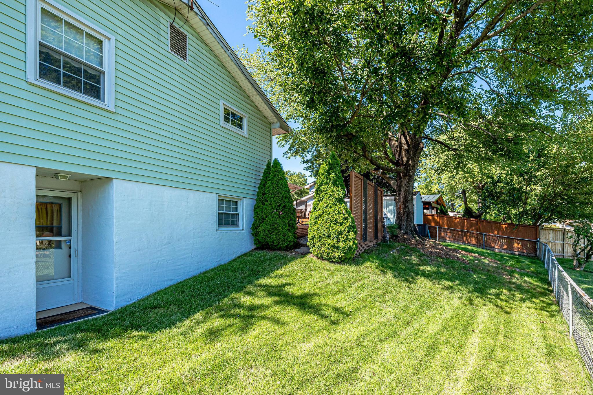 306 South Harrison Road Sterling, VA 20164 - Photo 64 of 67 Gallery Image 64