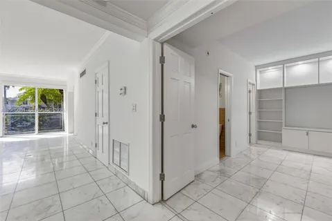 $435,000 | 1 Harbour Way, Unit 108, Bal Harbour, FL 33154