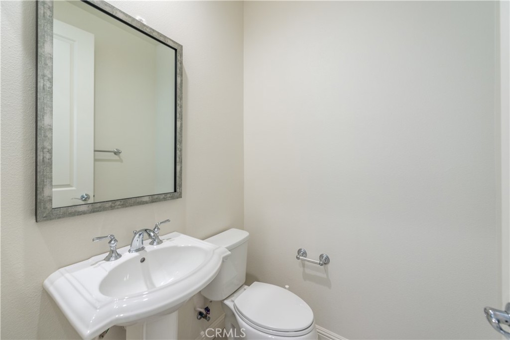 198 Pinnacle Drive Lake Forest, CA 92630 - Photo 3 of 22