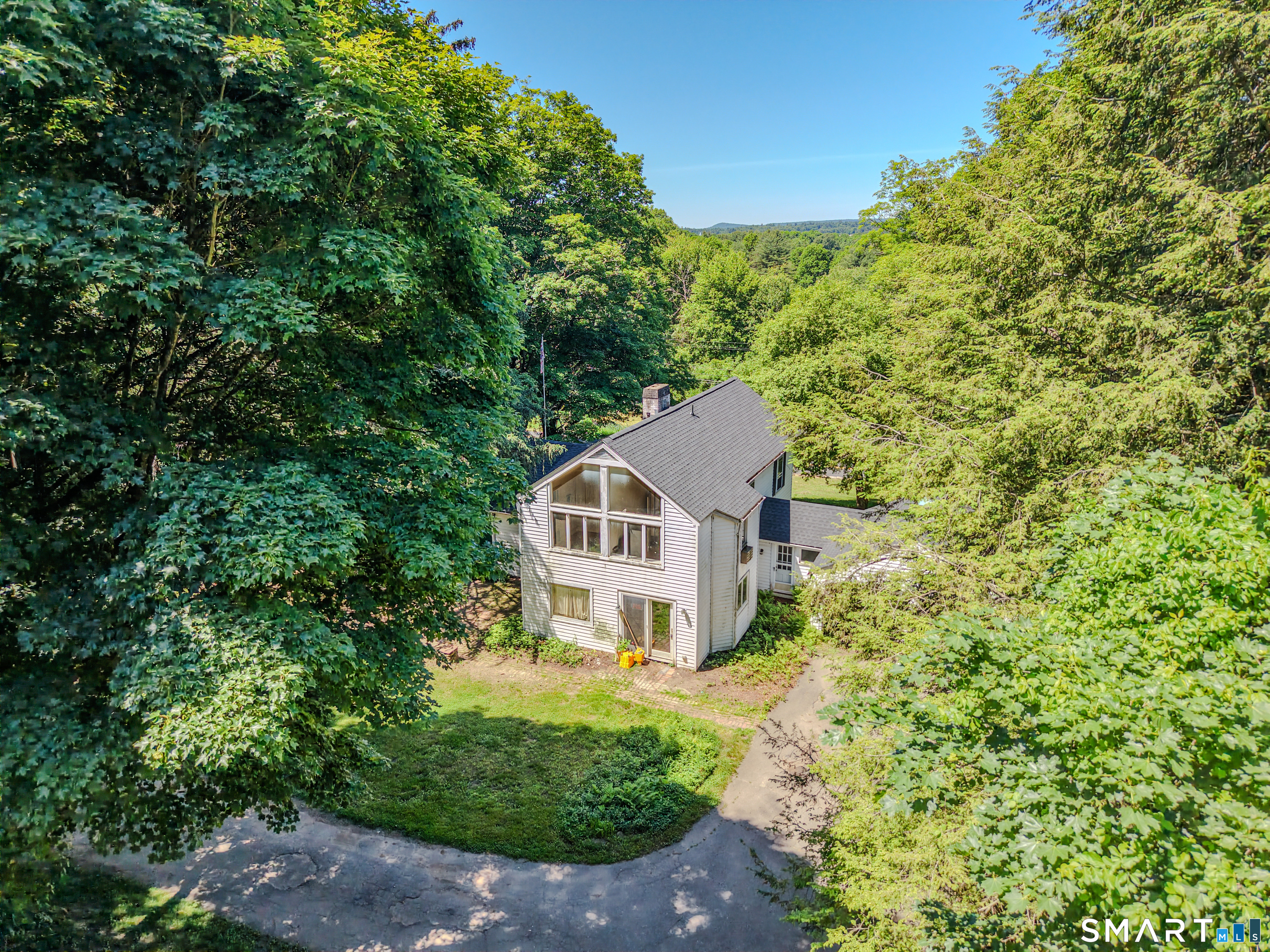 128 Terry's Plain Road Simsbury, CT 06070 - Photo 37 of 40