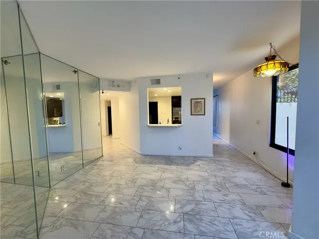 $840,000 | 1310 East Ocean Boulevard, Unit 101, Long Beach, CA 90802