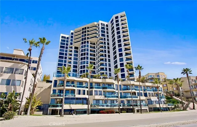 $840,000 | 1310 East Ocean Boulevard, Unit 101, Long Beach, CA 90802
