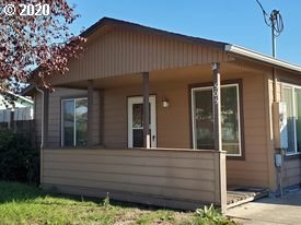 505 34th Street Springfield, OR 97478 - Photo 2 of 12