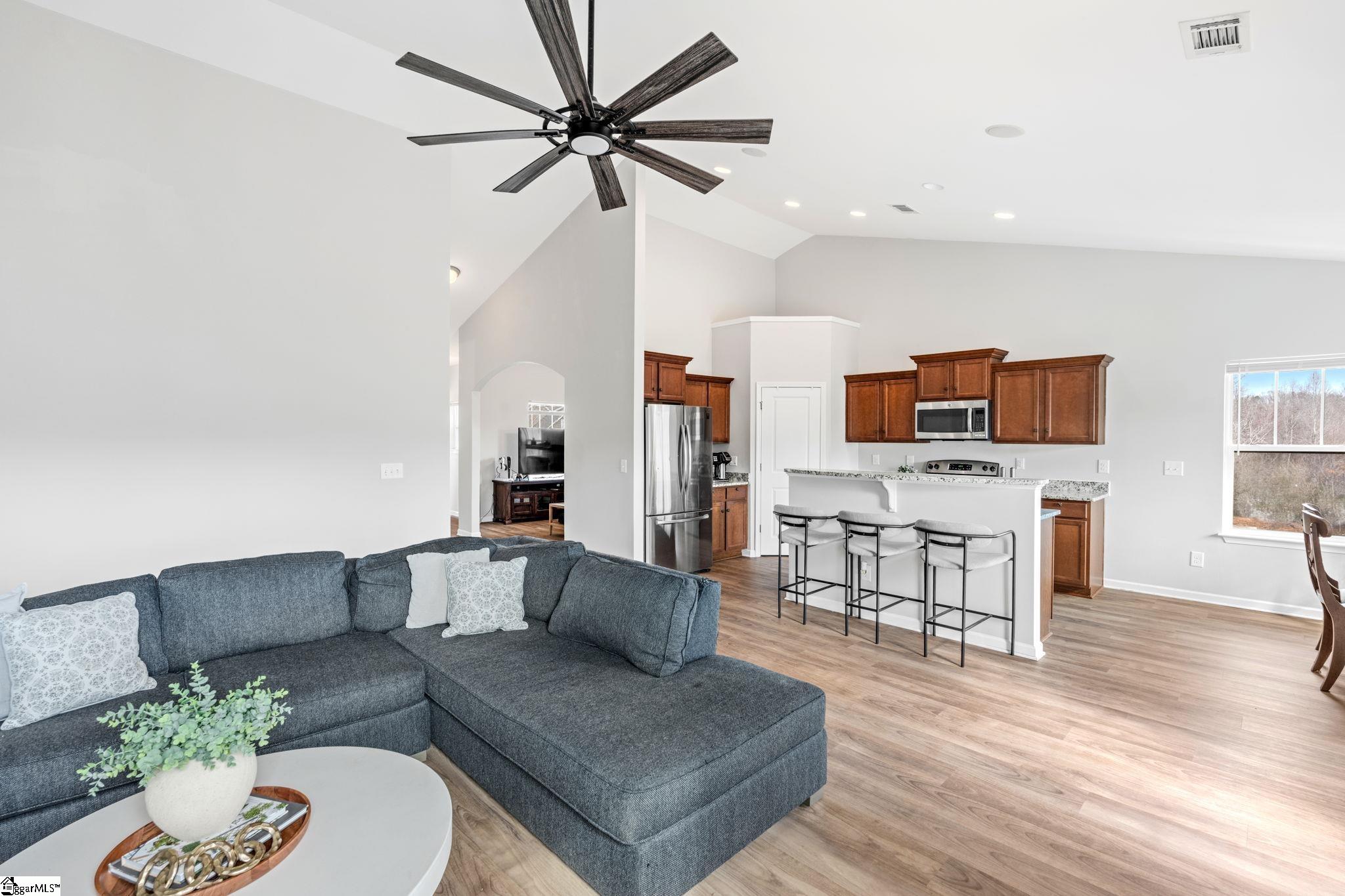 240 Rivers Edge Circle Simpsonville, SC 29680 - Photo 7 of 26