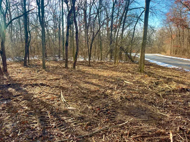 $57,900 | 911 Echo (lot 5) Trail, Marengo, IL 60152