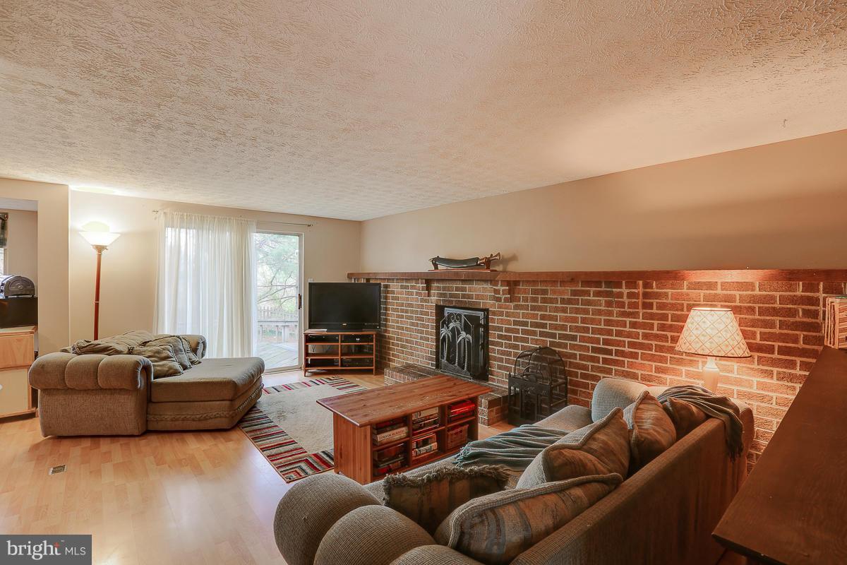 7249 Single Wheel Path Columbia, MD 21046 - Photo 13 of 29 Family Room