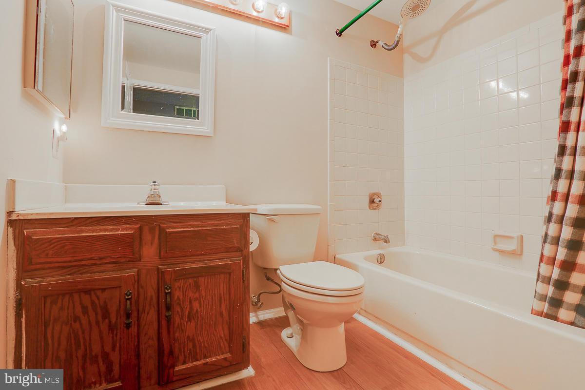 7249 Single Wheel Path Columbia, MD 21046 - Photo 22 of 29 Bath