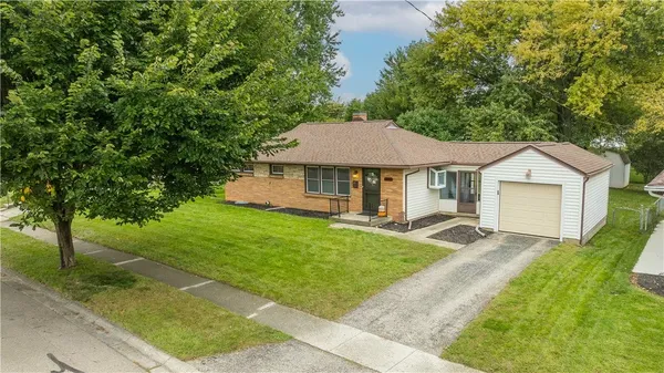 $249,900 | 113 North Tippecanoe Drive, Tipp City, OH 45371