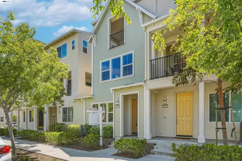 $1,130,000 | 8556 Seawind Way, Newark, CA 94560