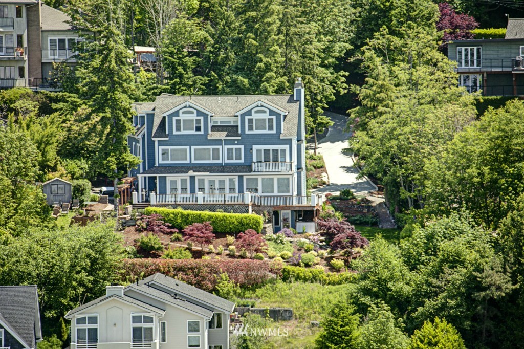 5909 Atlas Place Southwest Seattle, WA 98136 - Photo 1 of 25 Gallery Image 1