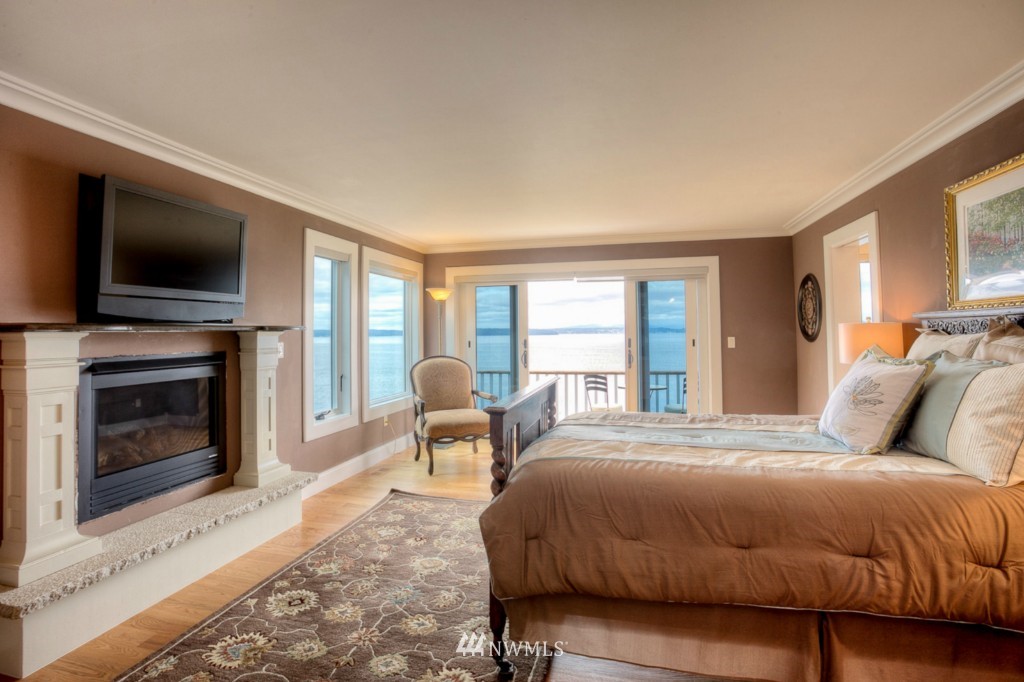 5909 Atlas Place Southwest Seattle, WA 98136 - Photo 12 of 25 Gallery Image 12