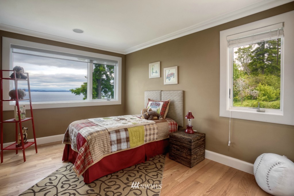 5909 Atlas Place Southwest Seattle, WA 98136 - Photo 16 of 25 Gallery Image 16
