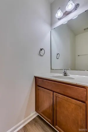 $3,200 | 253 Village Creek Drive, Ballwin, MO 63021