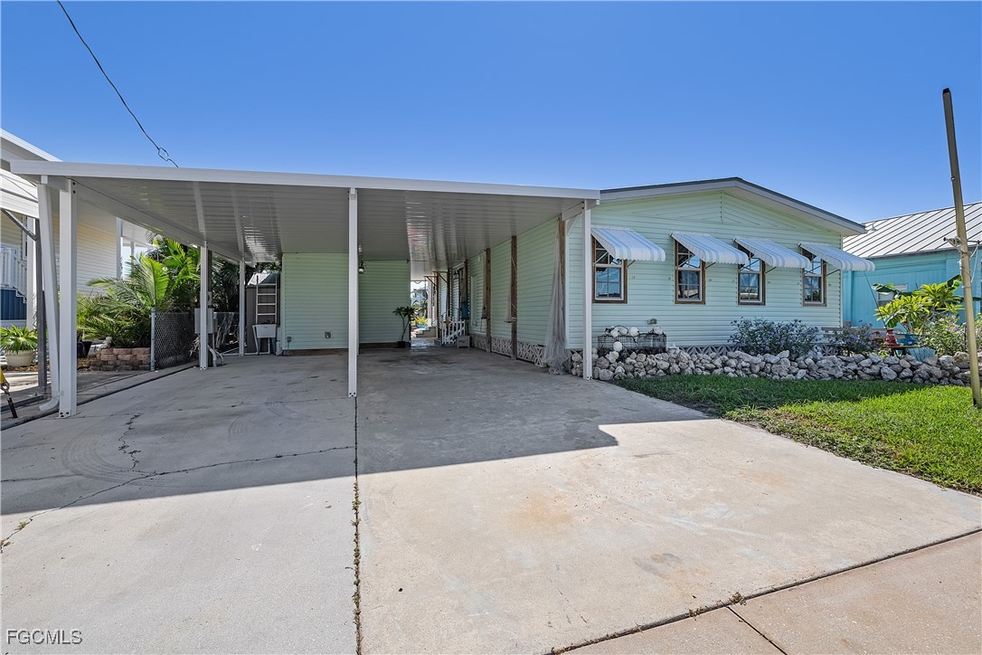 2592 York Road St. James City, FL 33956 - Photo 1 of 29