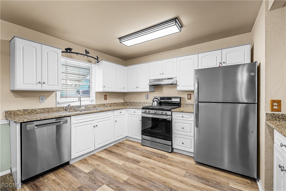 2592 York Road St. James City, FL 33956 - Photo 14 of 29