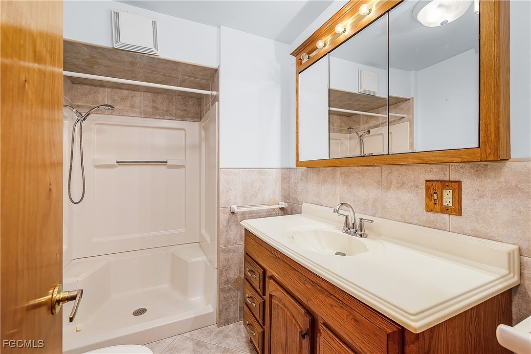 2592 York Road St. James City, FL 33956 - Photo 25 of 29