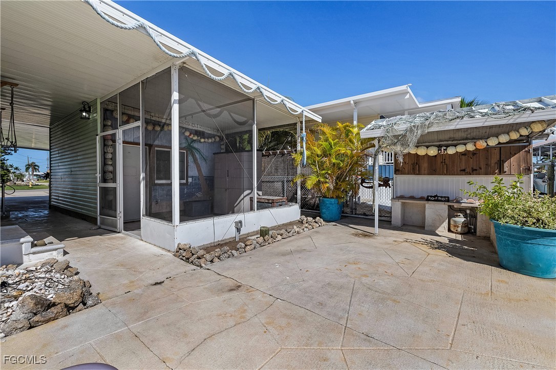 2592 York Road St. James City, FL 33956 - Photo 3 of 29