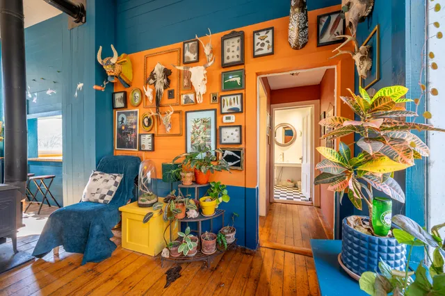 $210,000 | 3056 Indian Valley Road Northwest, Willis, VA 24380