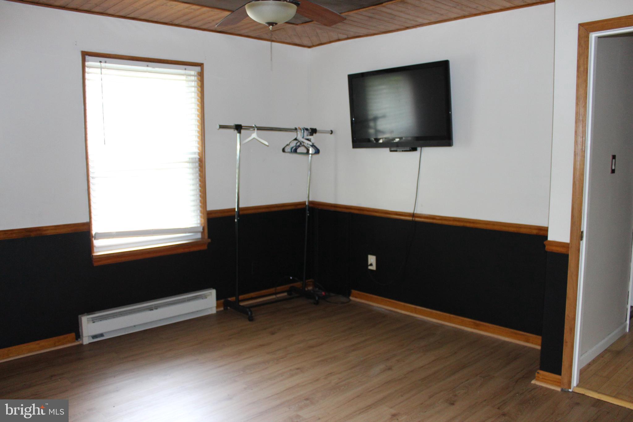 44 Edinshire Road Sicklerville, NJ 08081 - Photo 13 of 17 Gallery Image 13