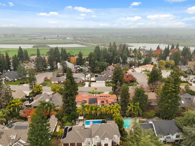 $1,060,000 | 375 West Hagler Avenue, Fresno, CA 93711