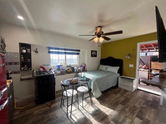 $1,695 | 2710 Caulfield Drive, Unit A, San Diego, CA 92154