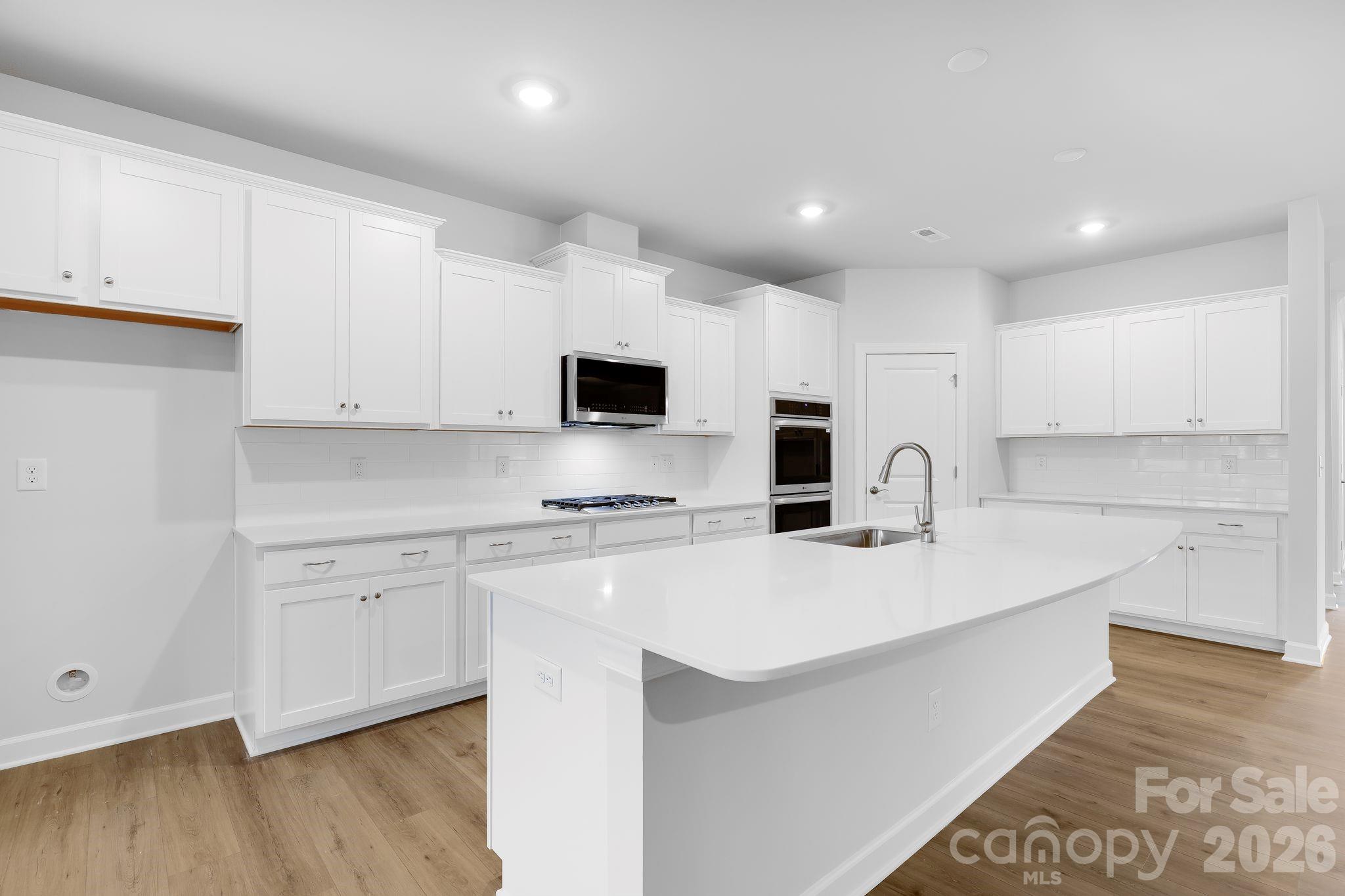 4284 Camden Gln Road, Unit 161 Lancaster, SC 29720 - Photo 3 of 27