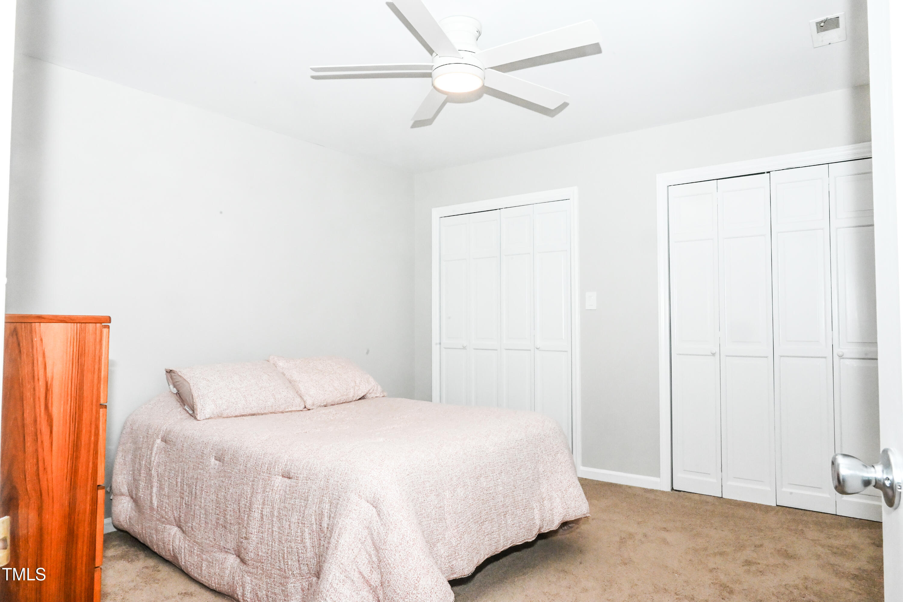 5012 Knaresborough Road Raleigh, NC 27612 - Photo 24 of 35 Front right bedroom