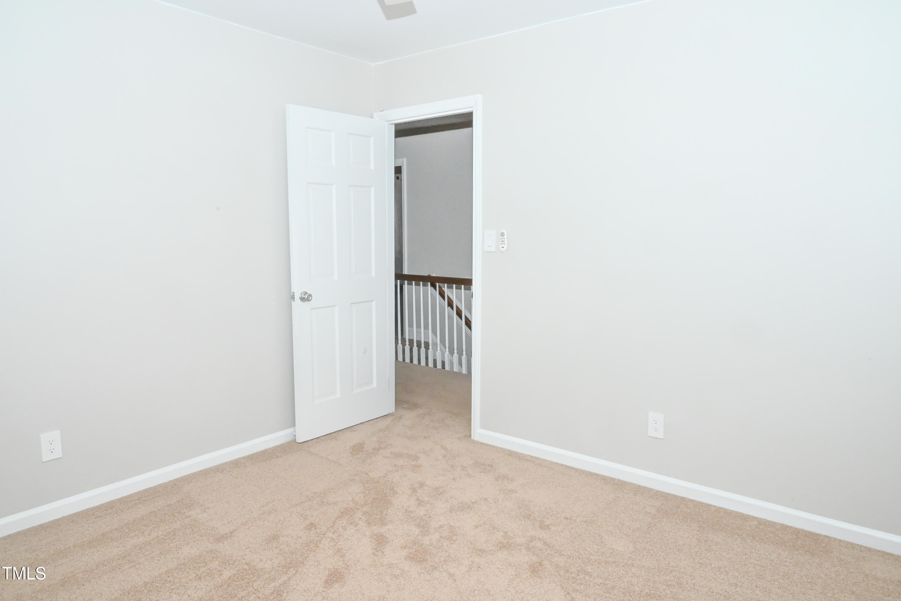 5012 Knaresborough Road Raleigh, NC 27612 - Photo 26 of 35 Front left