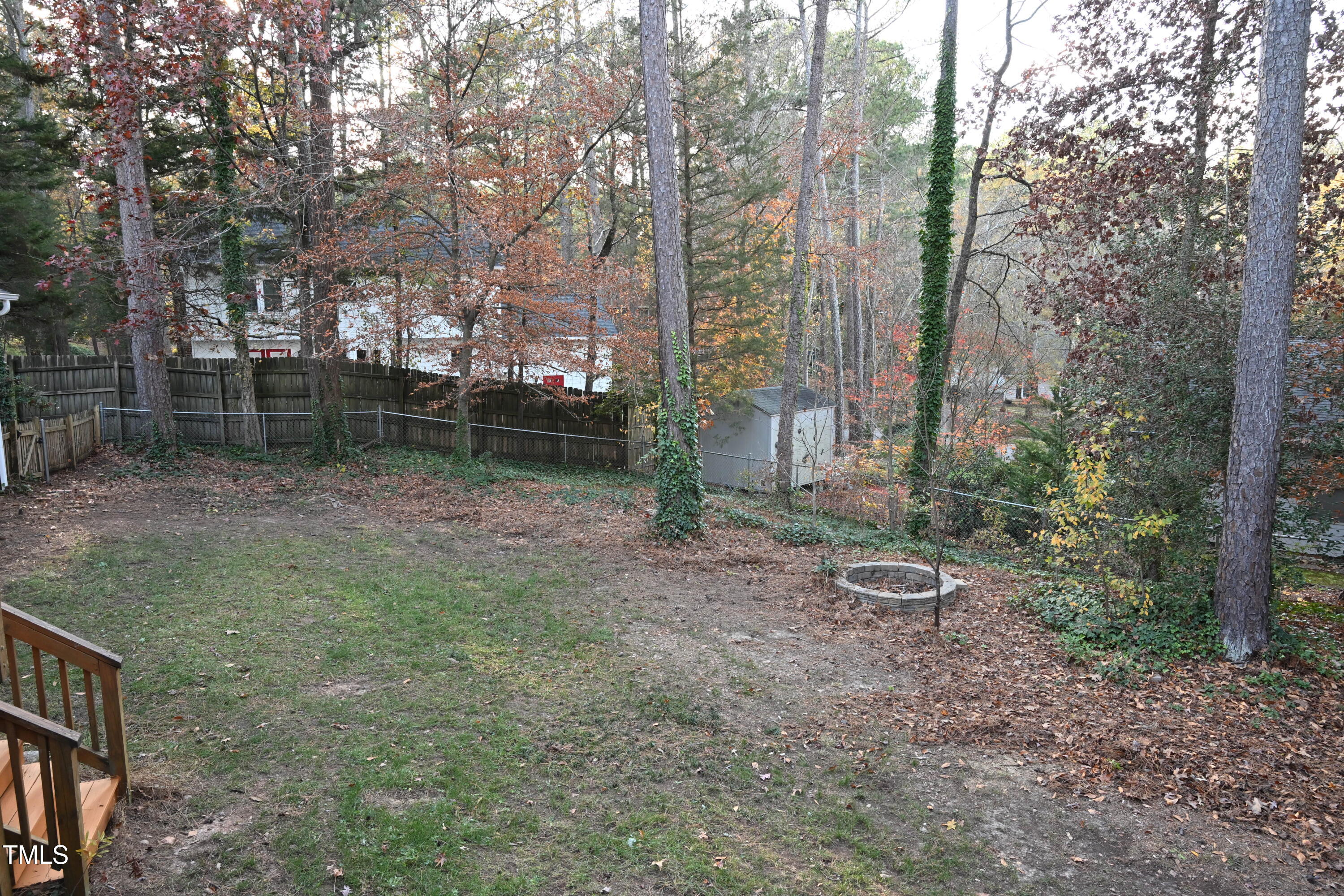 5012 Knaresborough Road Raleigh, NC 27612 - Photo 33 of 35 Back yard