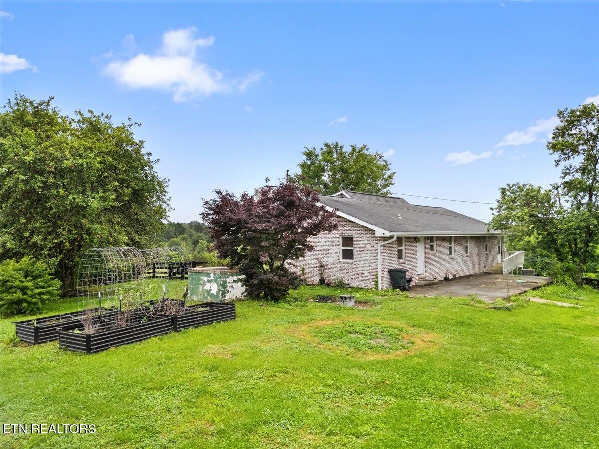 936 Wheeler Road White Pine, TN 37890 - Photo 19 of 33 Gallery Image 19