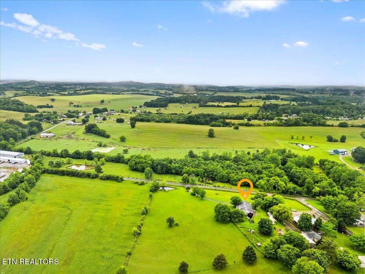 936 Wheeler Road White Pine, TN 37890 - Photo 30 of 33 Gallery Image 30
