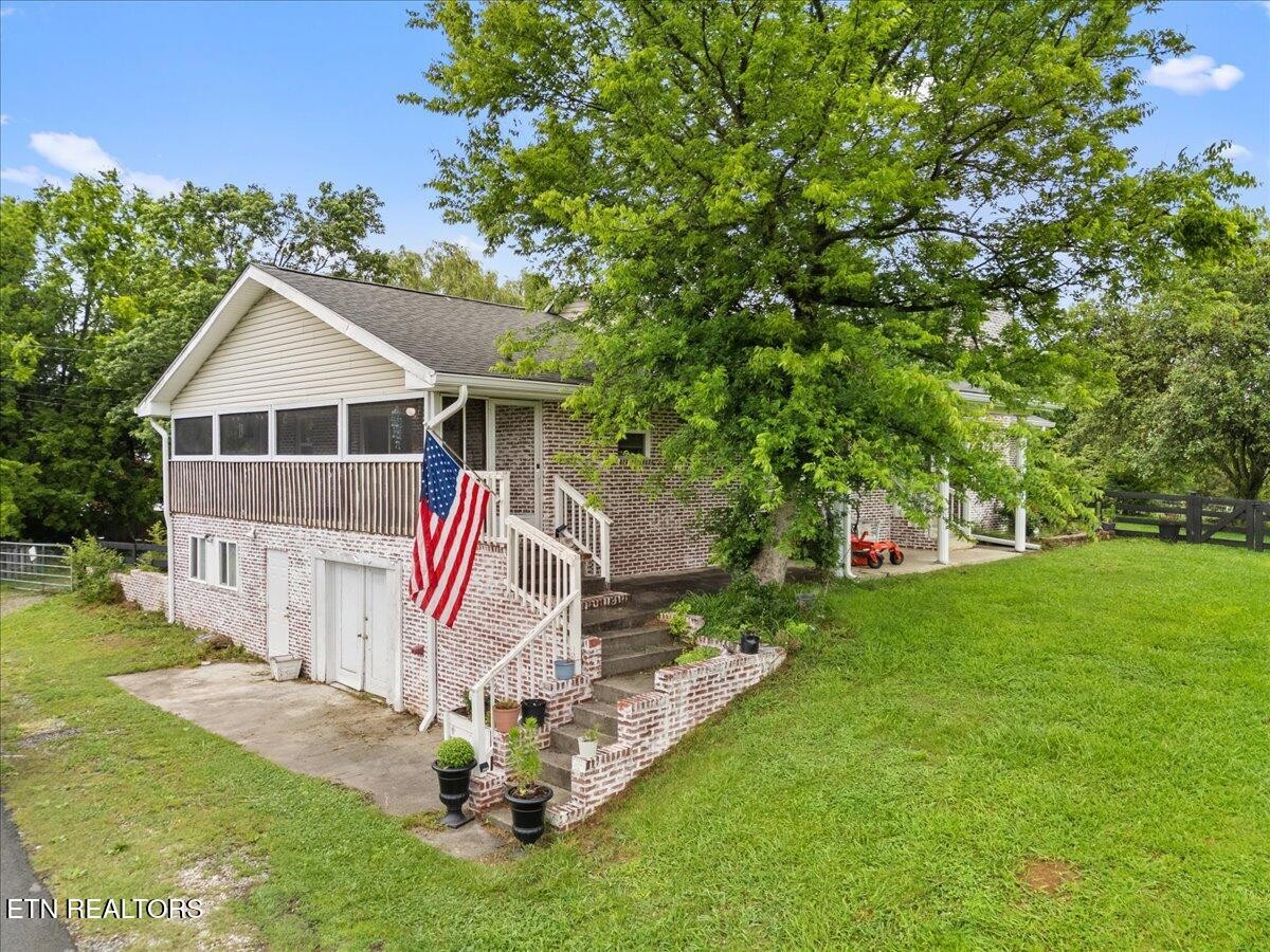 936 Wheeler Road White Pine, TN 37890 - Photo 3 of 33 Gallery Image 3