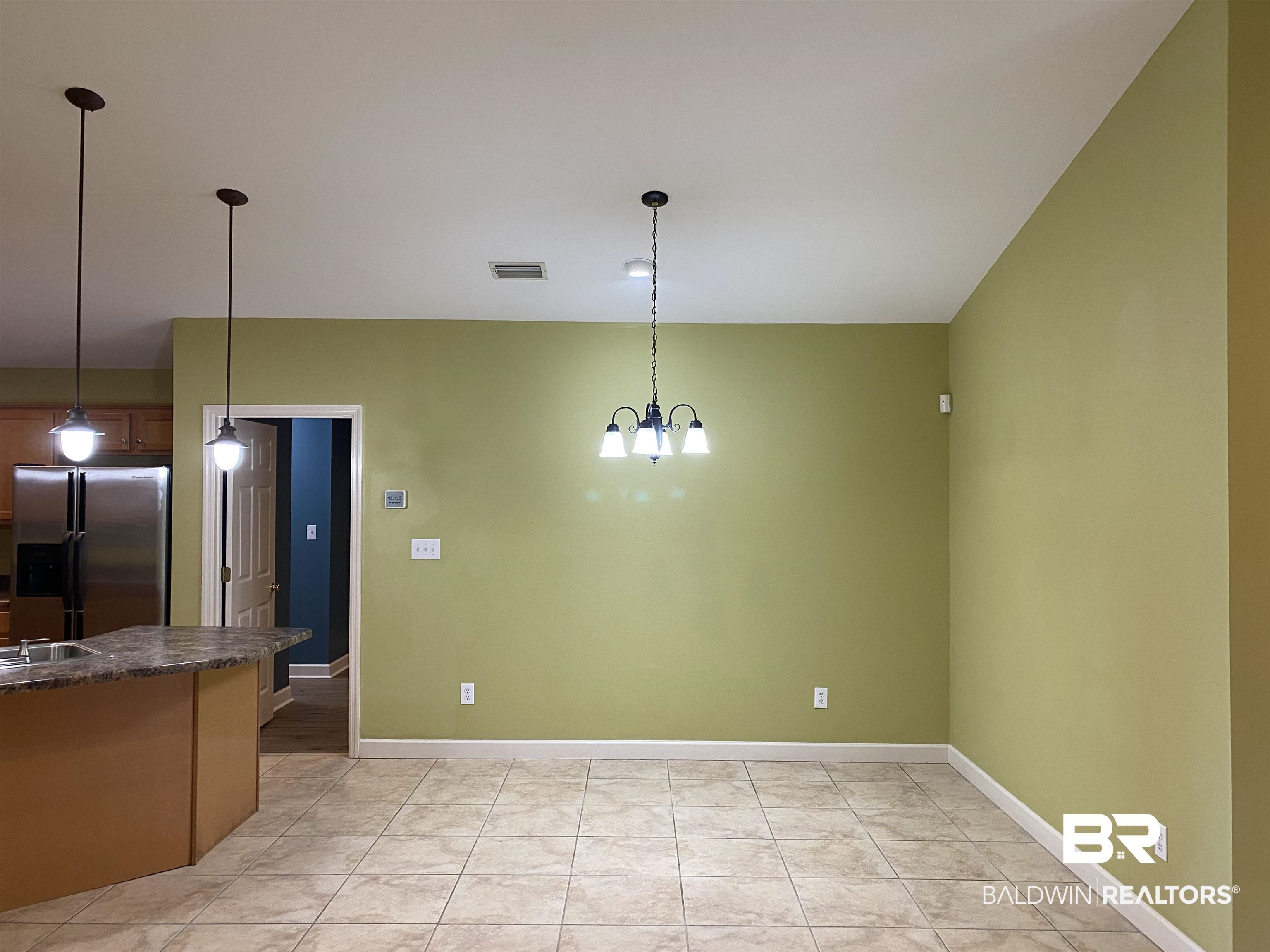 24610 Tarpon Lane Orange Beach, AL 36561 - Photo 18 of 31 Dining Room