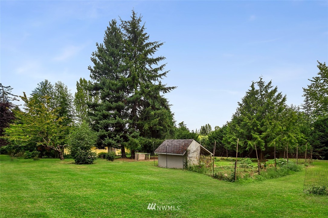 9405 Southwest Gorsuch Road Vashon, WA 98070 - Photo 20 of 23 Gallery Image 20