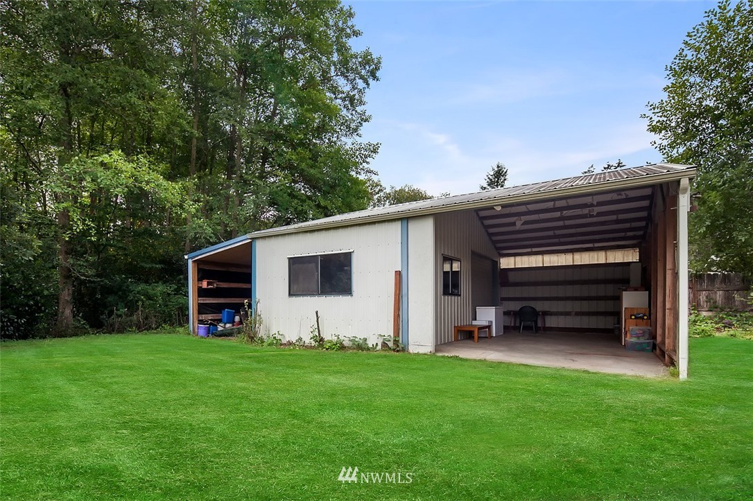 9405 Southwest Gorsuch Road Vashon, WA 98070 - Photo 21 of 23 Gallery Image 21