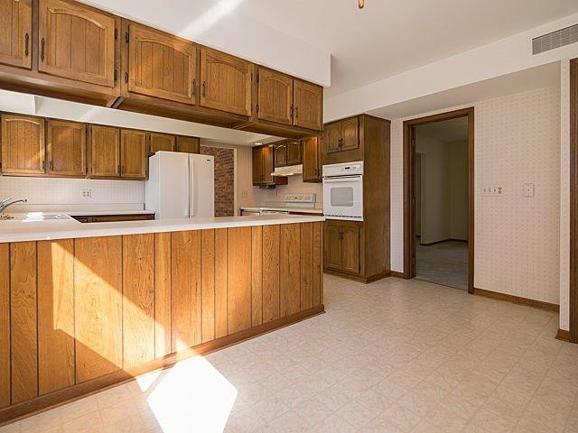 463 West Willis Road Saline, MI 48176 - Photo 10 of 48 Photo 10