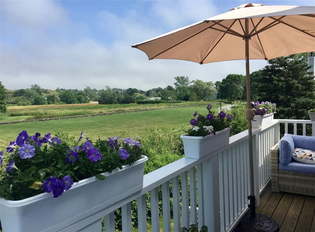 307 Corey Lane Middletown, RI 02842 - Photo 17 of 28