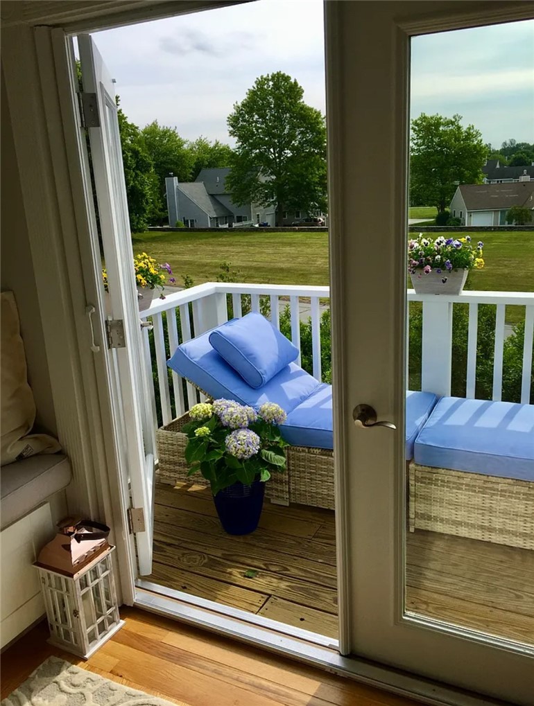 307 Corey Lane Middletown, RI 02842 - Photo 18 of 28