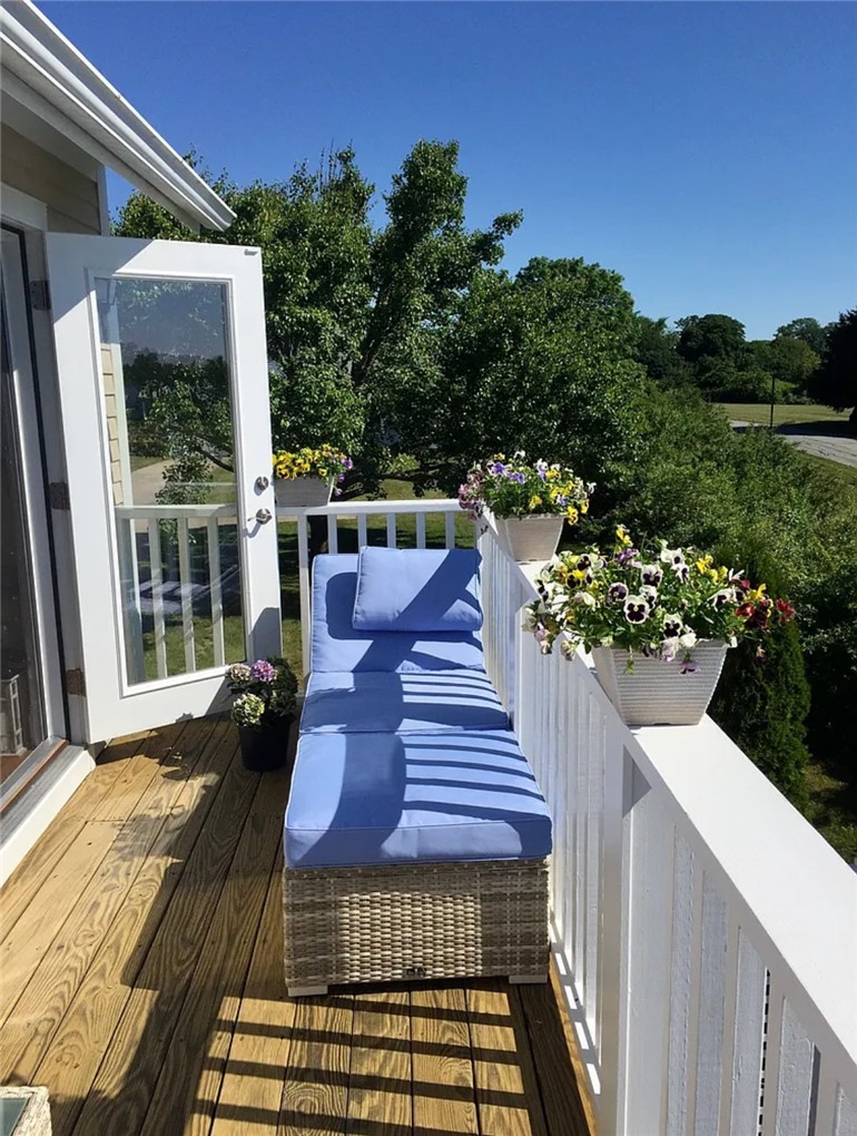 307 Corey Lane Middletown, RI 02842 - Photo 19 of 28