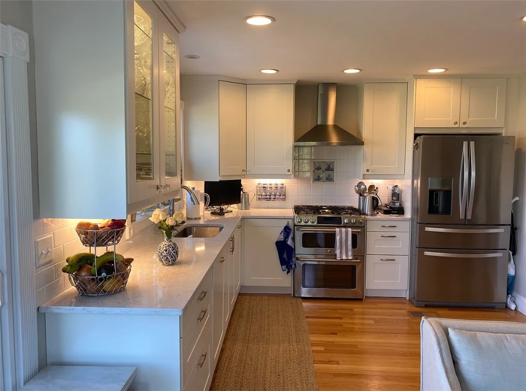 307 Corey Lane Middletown, RI 02842 - Photo 21 of 28