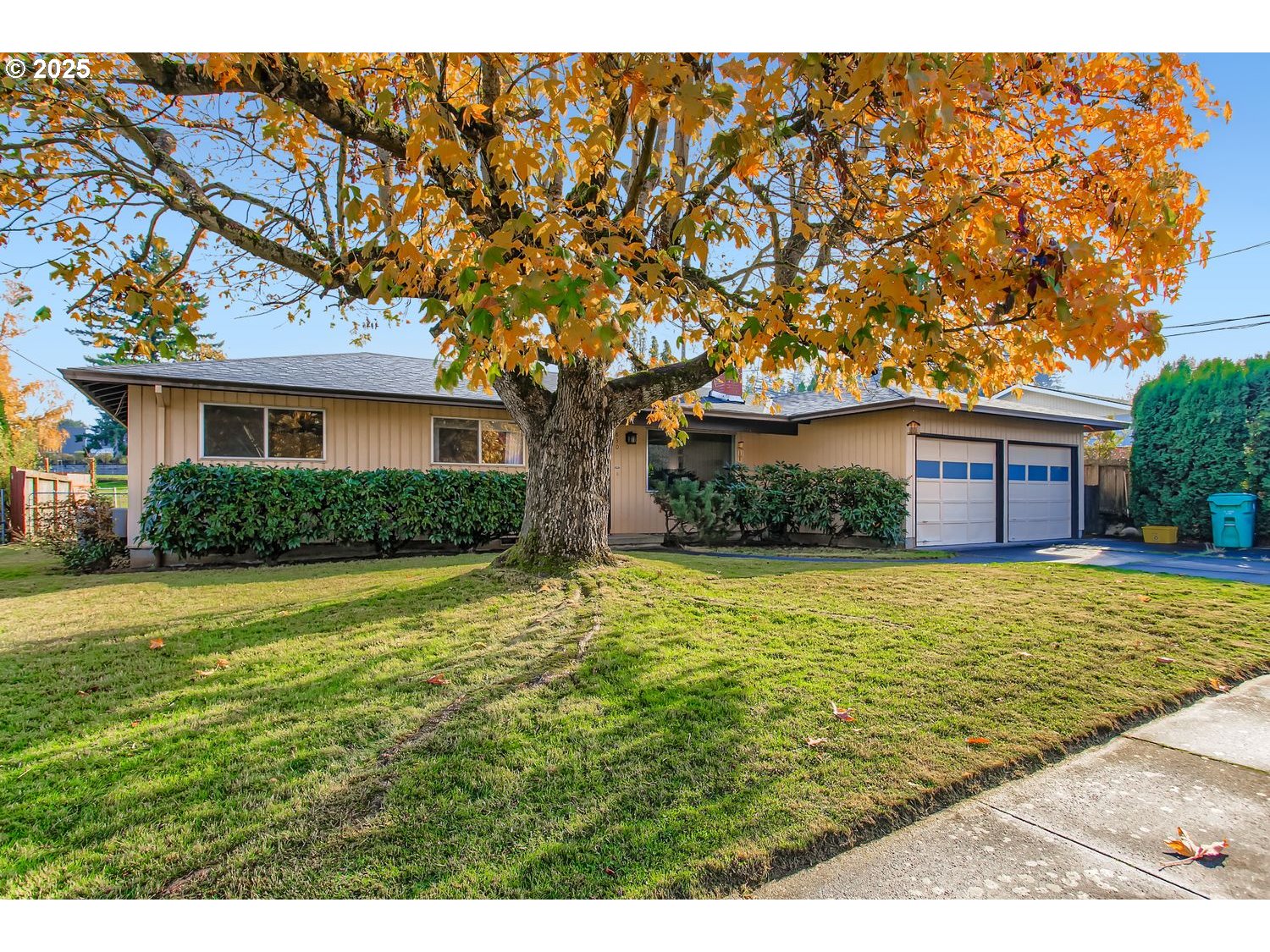 830 Southeast 214th Avenue Gresham, OR 97030 - Photo 2 of 30 a house view with a outdoor space