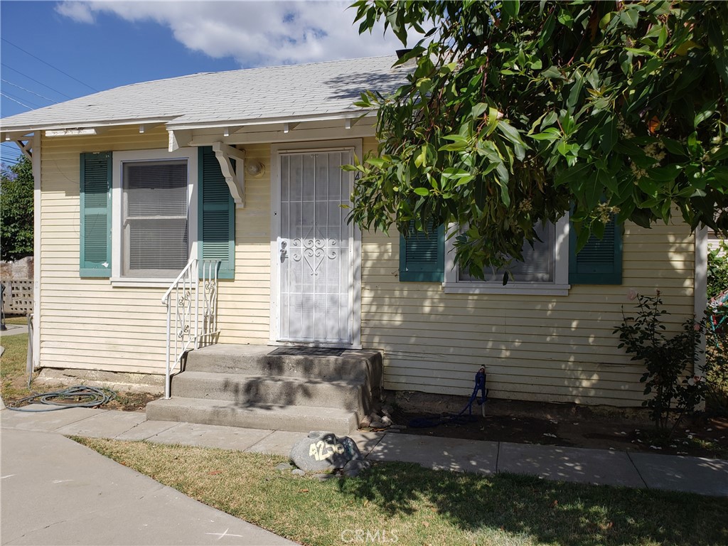 4256 11th Street Riverside, CA 92501 - Photo 1 of 11