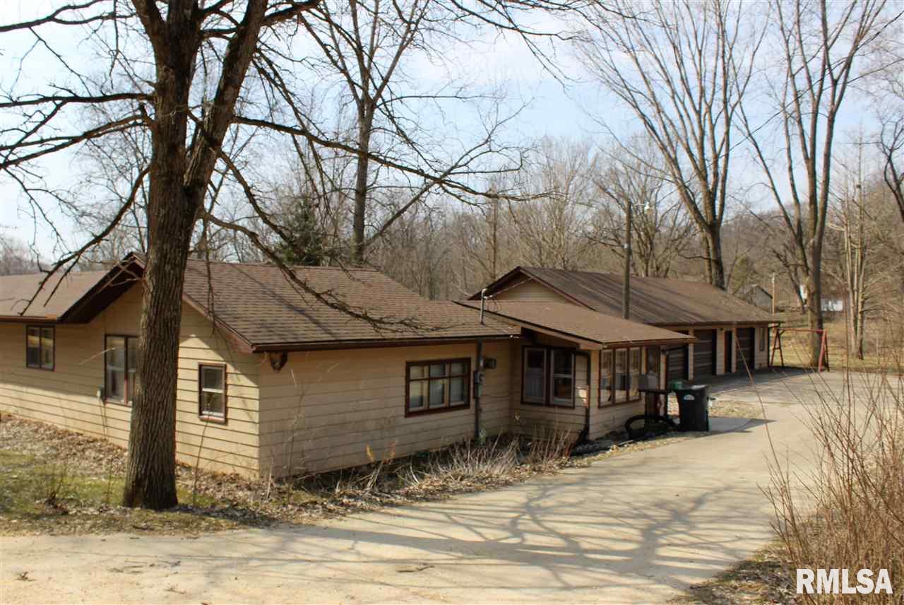 731 West Deer Creek Road Clinton, IA 52732 - Photo 1 of 16 Gallery Image 1
