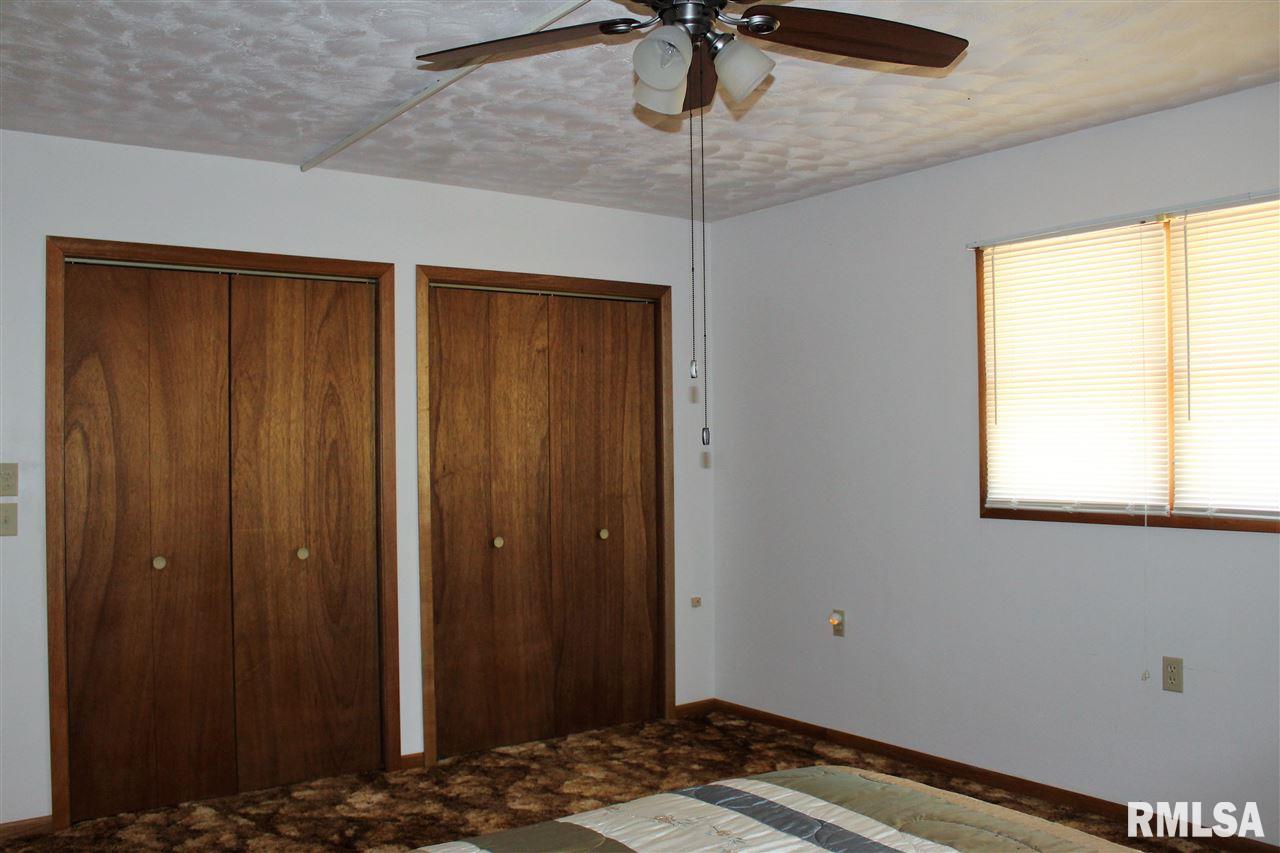 731 West Deer Creek Road Clinton, IA 52732 - Photo 10 of 16 Gallery Image 10