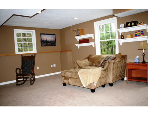 473 Bird Road Mansfield, MA 02048 - Photo 15 of 21 Gallery Image 15