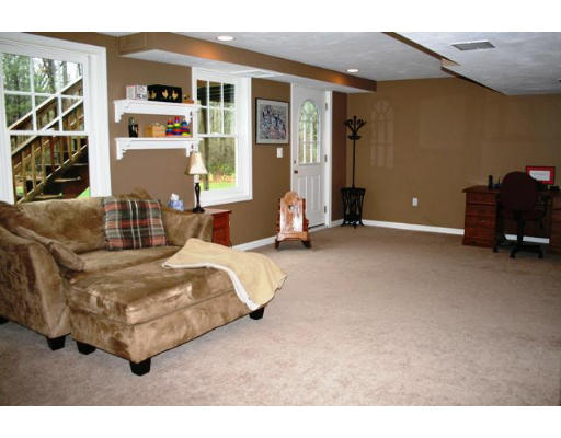 473 Bird Road Mansfield, MA 02048 - Photo 16 of 21 Gallery Image 16